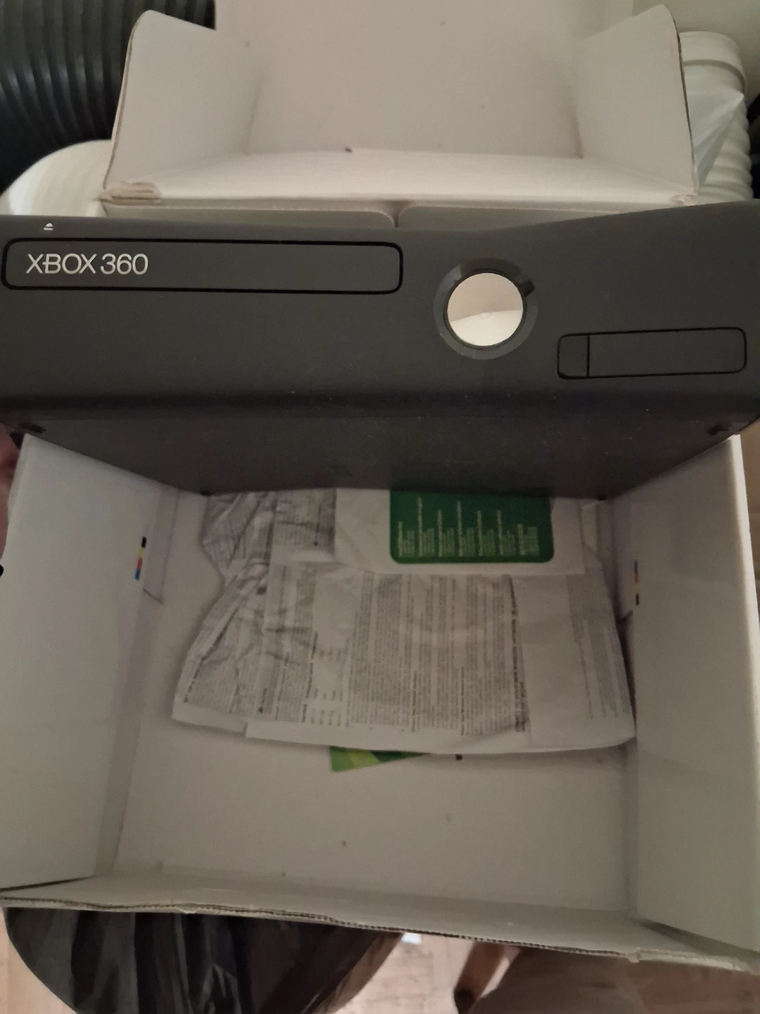 Xbox 360 Gaming Console with Controller and Box - photo 2