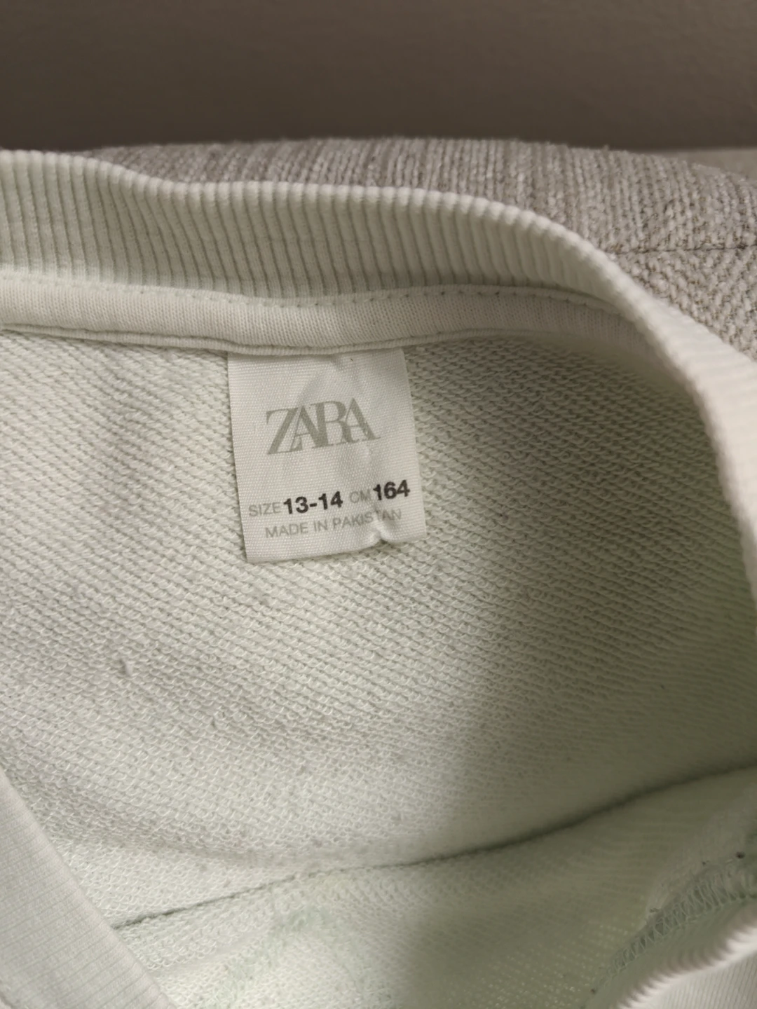 Zara Crewneck Sweatshirt Size 13-14 Years - photo 2