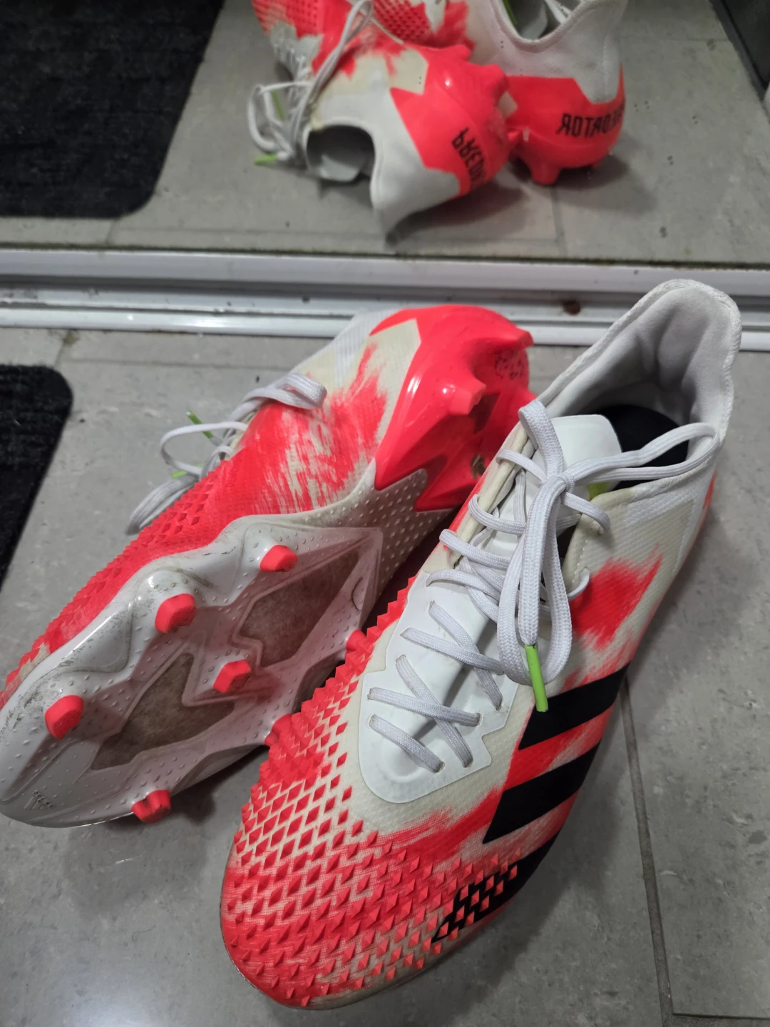 Adidas Predator 20.2 FG - Size 10 - photo 3