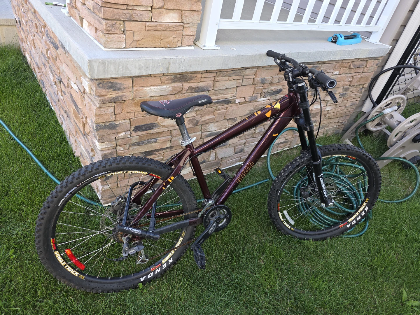 Norco downhill mountain bike - photo 2