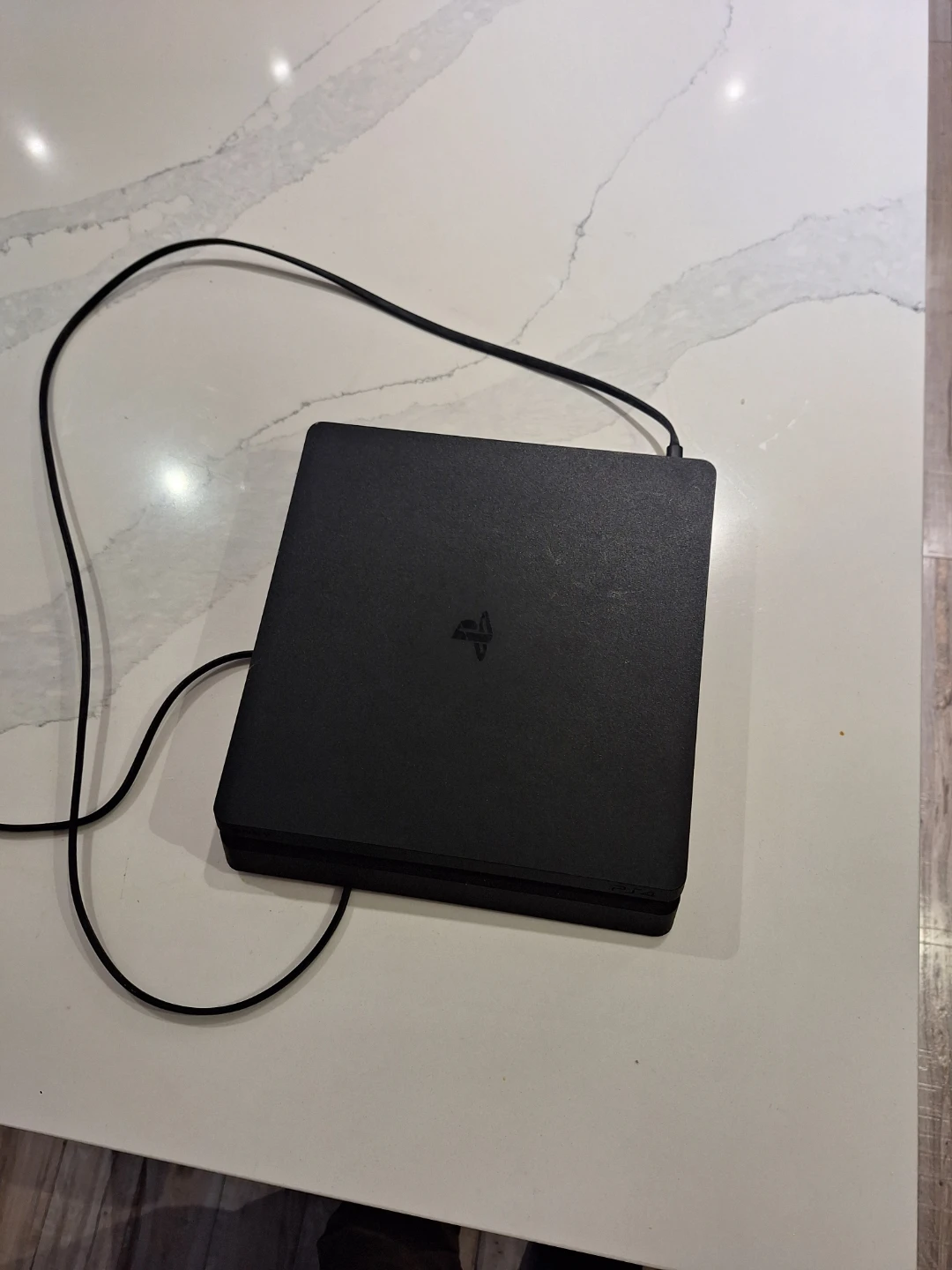 Sony PlayStation 4 Slim Console - photo 3