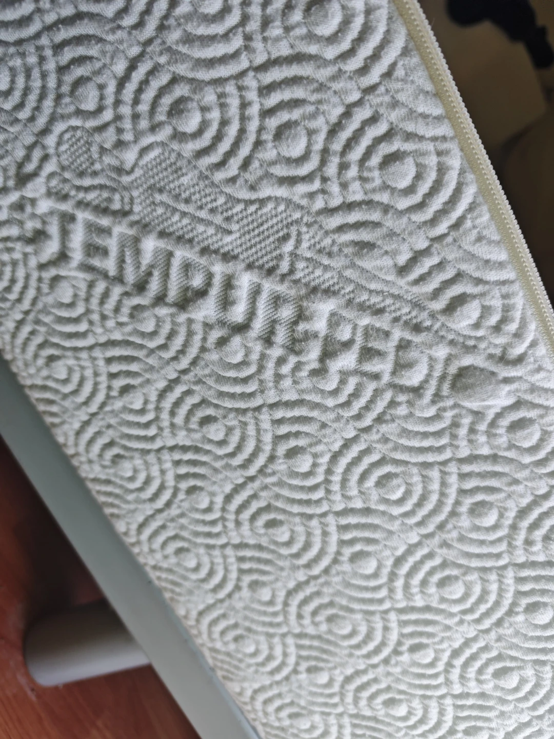 Queen Size Mattress - photo 2