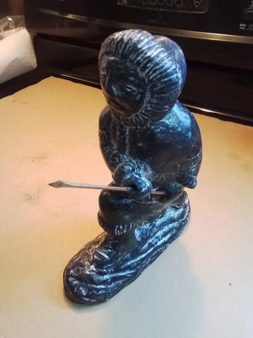 Vintage Al Wolf Original Inuit Hunter Sculpture - photo 3