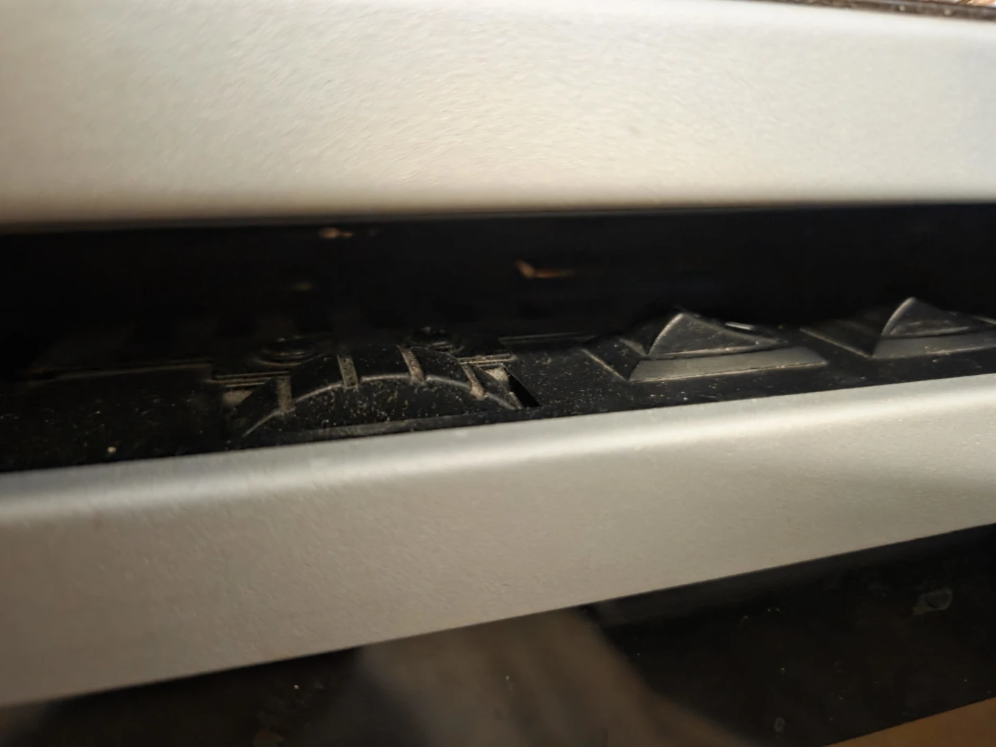 Electric Fireplace with Crushed Glass - photo 4