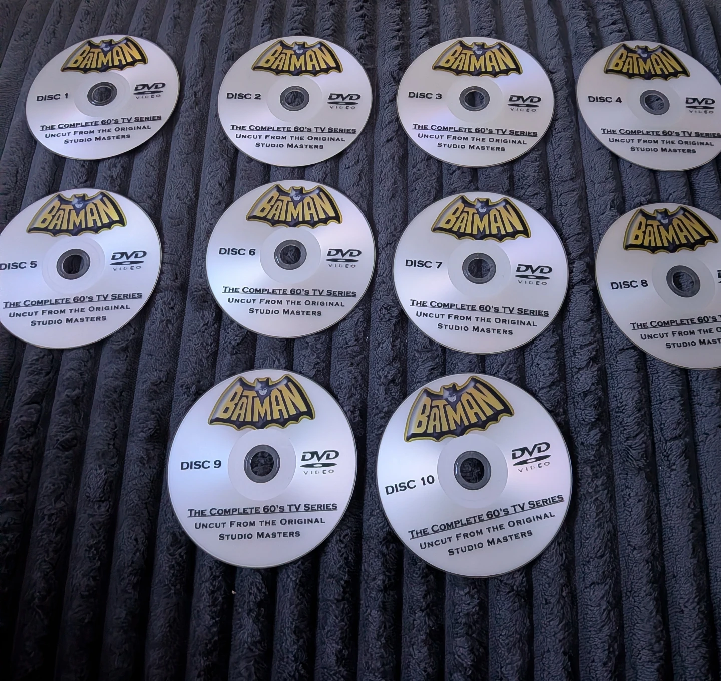 Batman: The Complete TV Series 10 DVD Set - photo 5