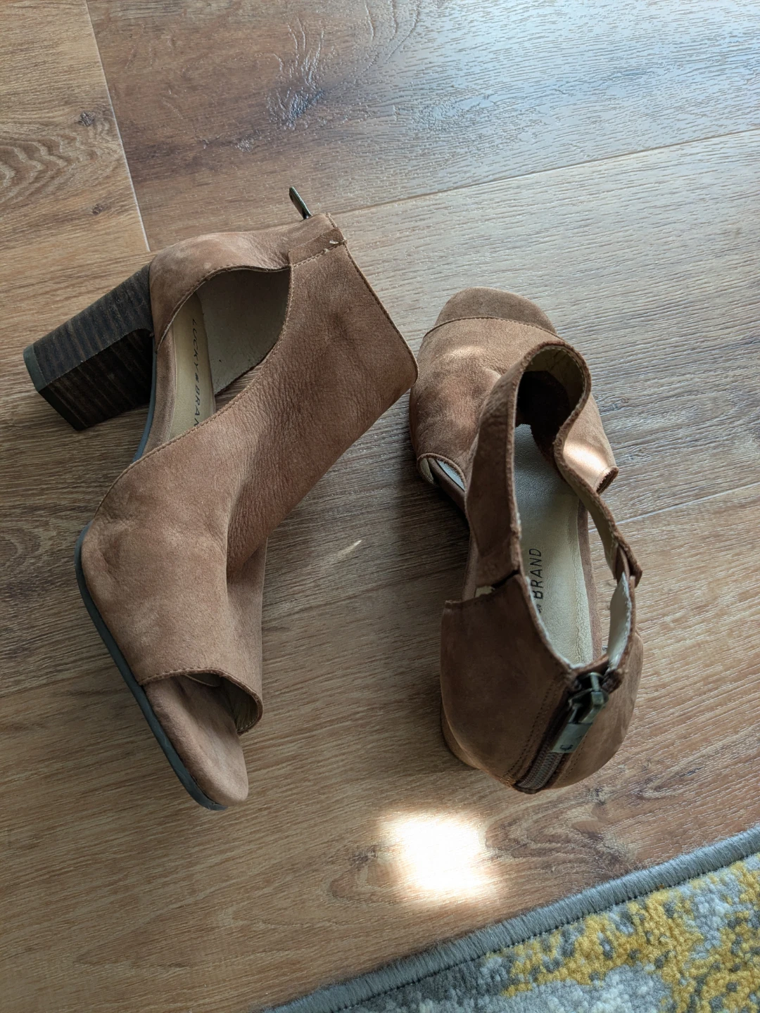 Lucky Brand Brown Suede Block Heel Sandals – NEW - photo 4