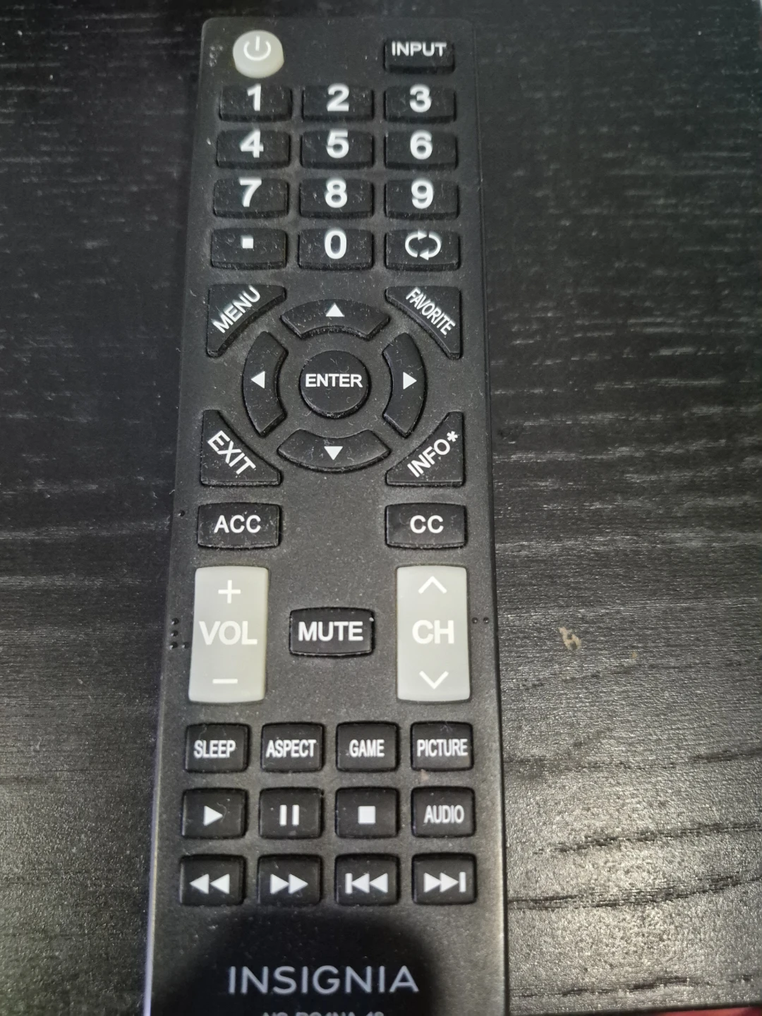 Insignia 32" TV and Remote - photo 3