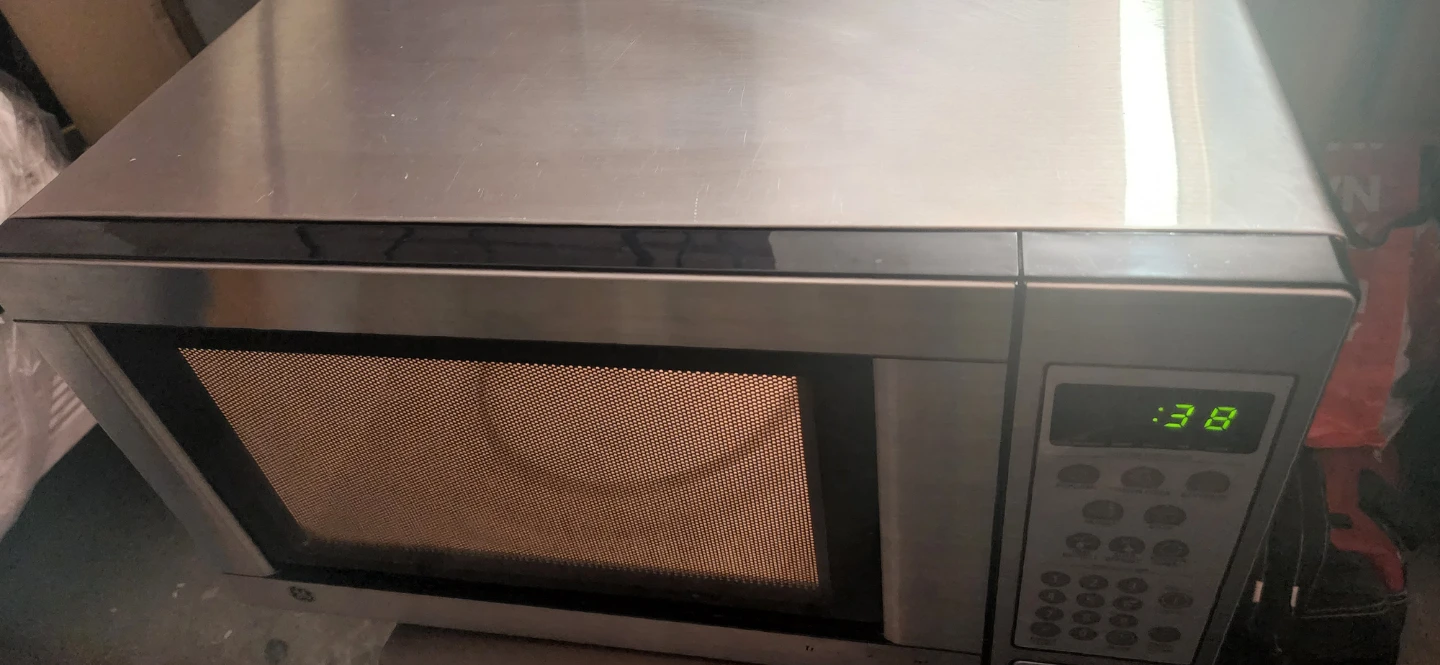 GE Stainless Steel Microwave Oven - photo 4