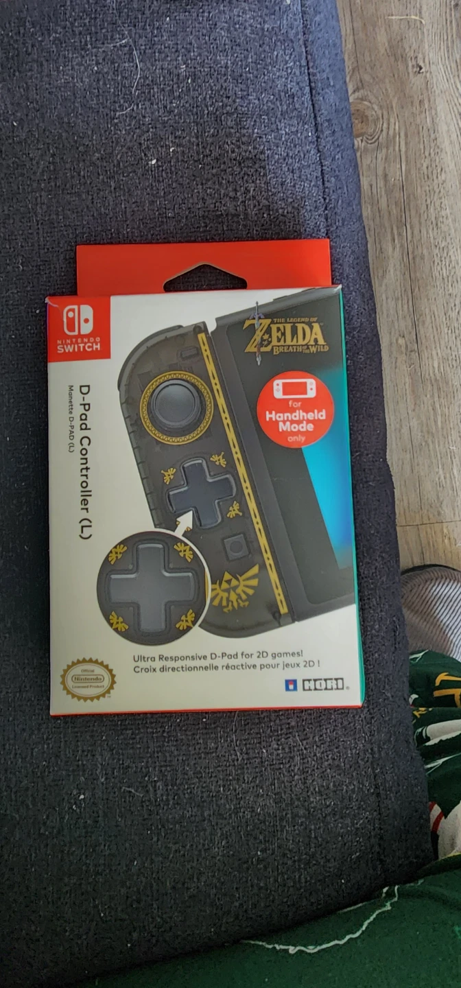 Switch Controller (L) - Zelda Edition & Joy-Con (R) Neon Red