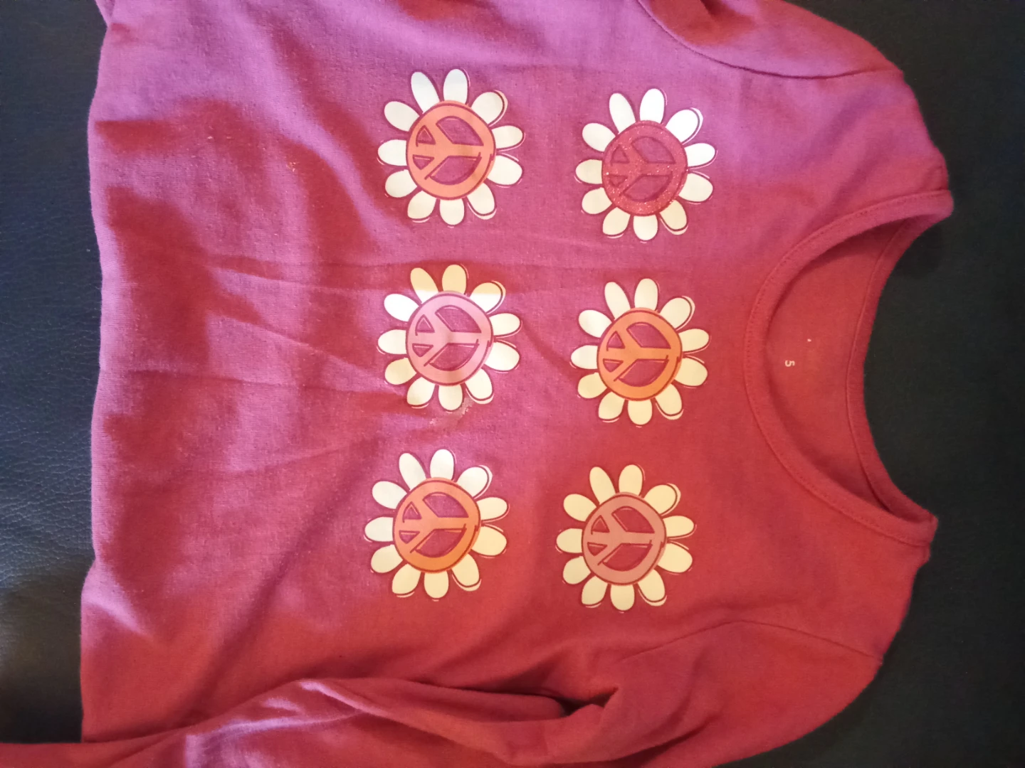 Girls' Long Sleeve T-Shirt with Peace Sign Flowers - Size S
