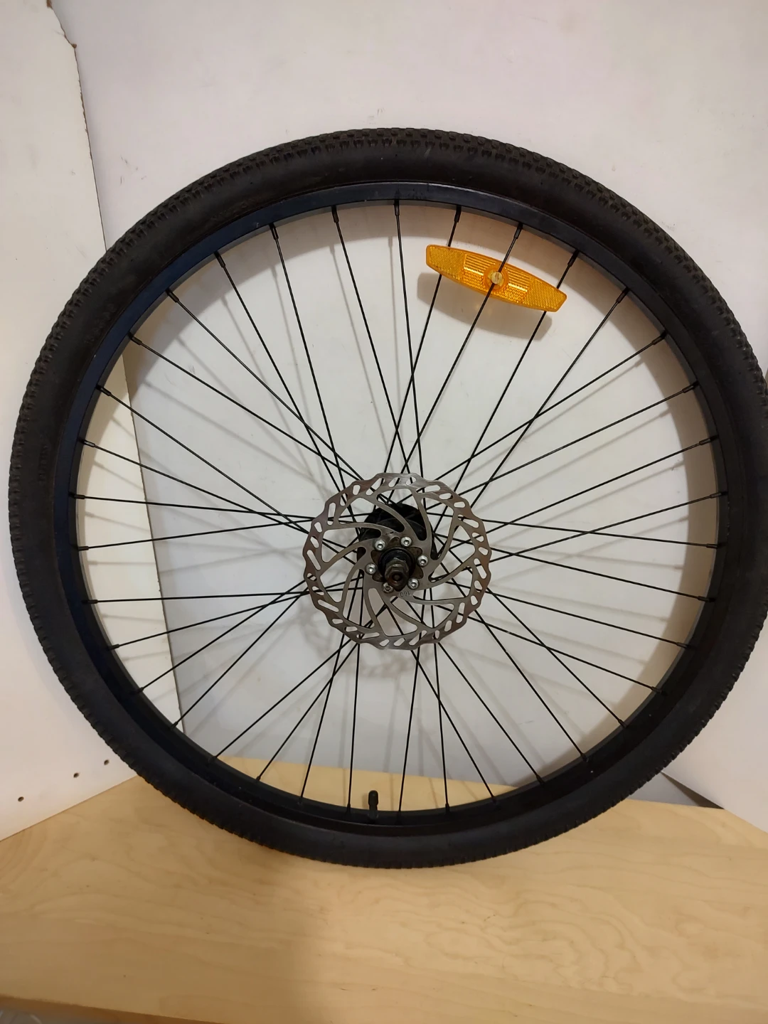 For sale 27.5 x 1.95 front Wheel with Disc, downtown