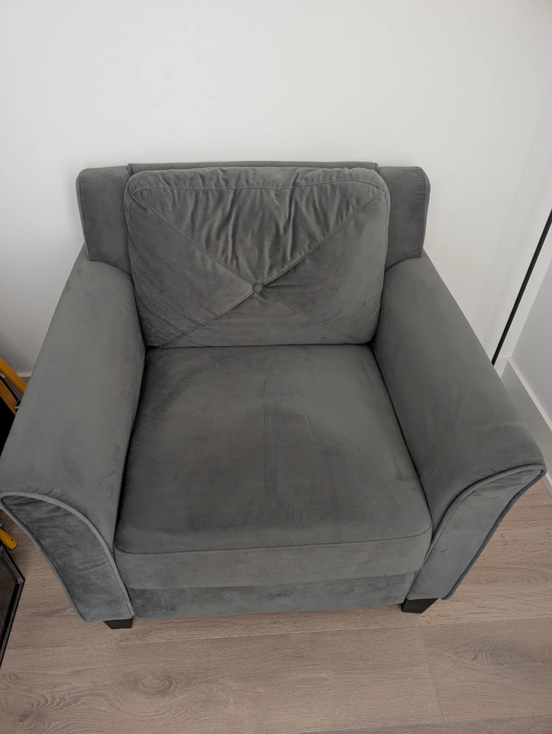 Green Accent Chair - photo 2