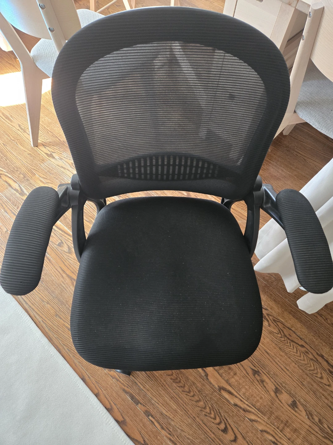 Black Ergonomic Office Chair - photo 4