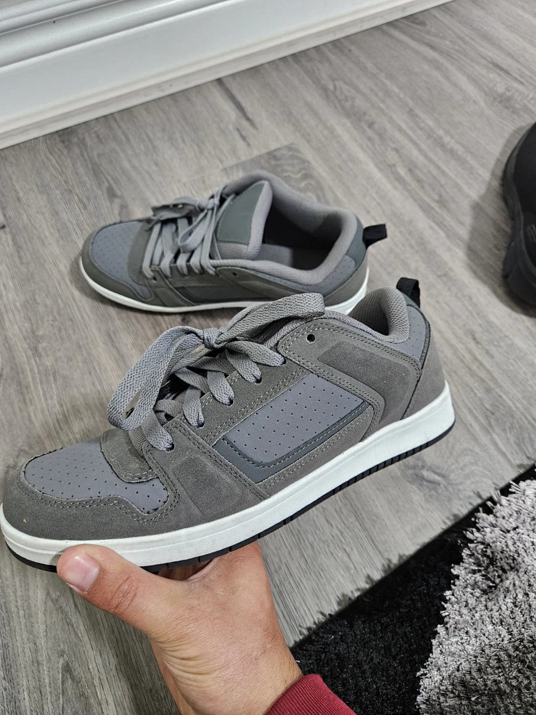 Grey Skate Shoes