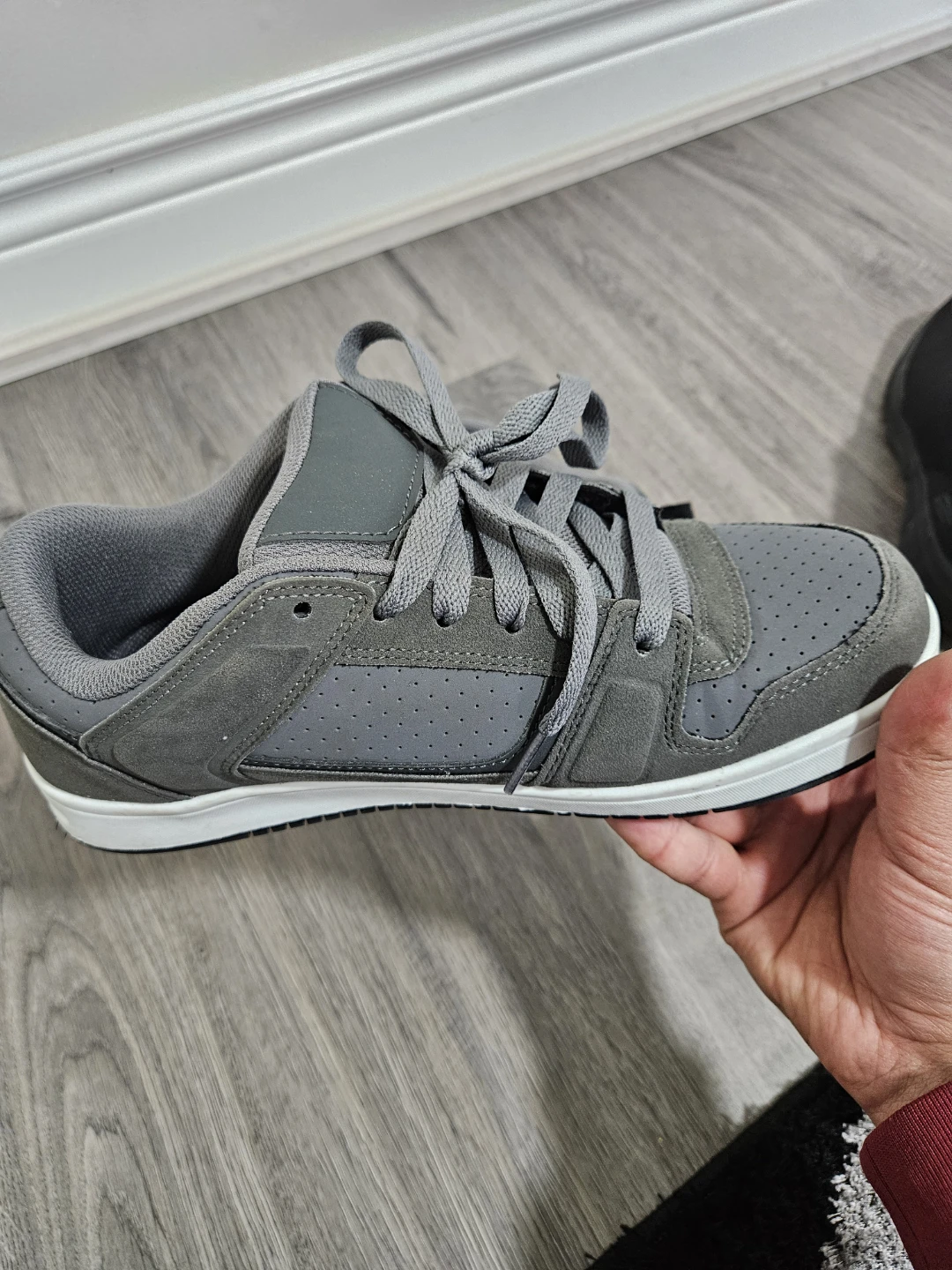 Grey Skate Shoes - photo 3