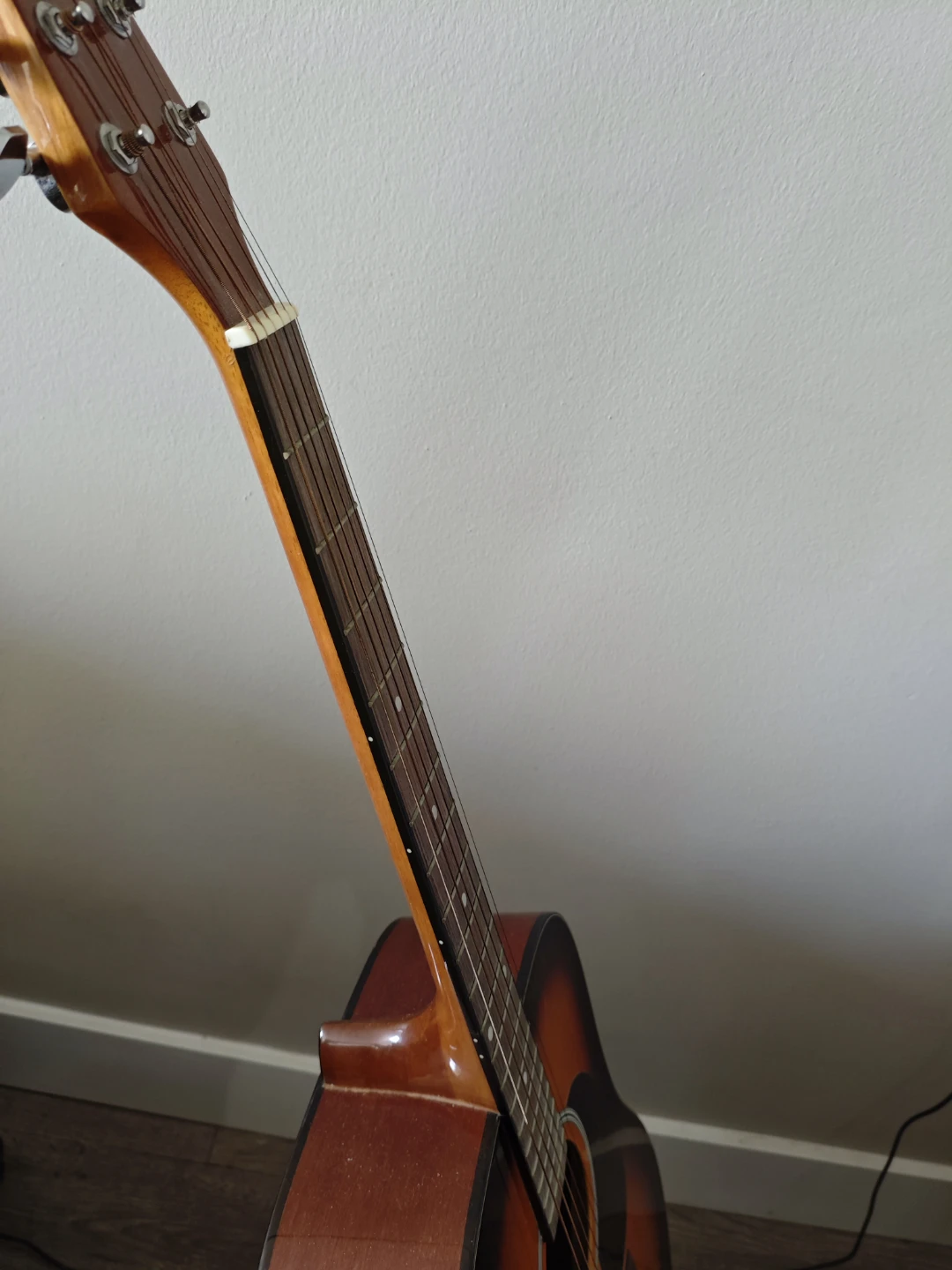 Like New Denver DD44S-SB Acoustic Guitar - photo 2