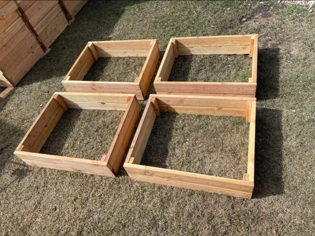 Wooden Raised Garden Bed /box