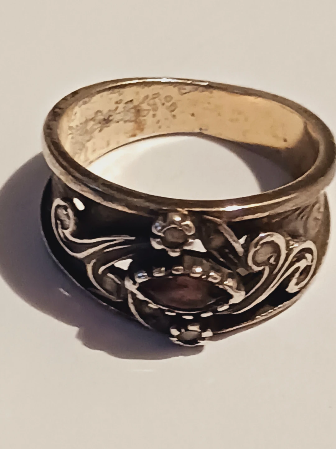 Sterling Silver 925 Vintage Ornate Ring w/ Red Stone - photo 4