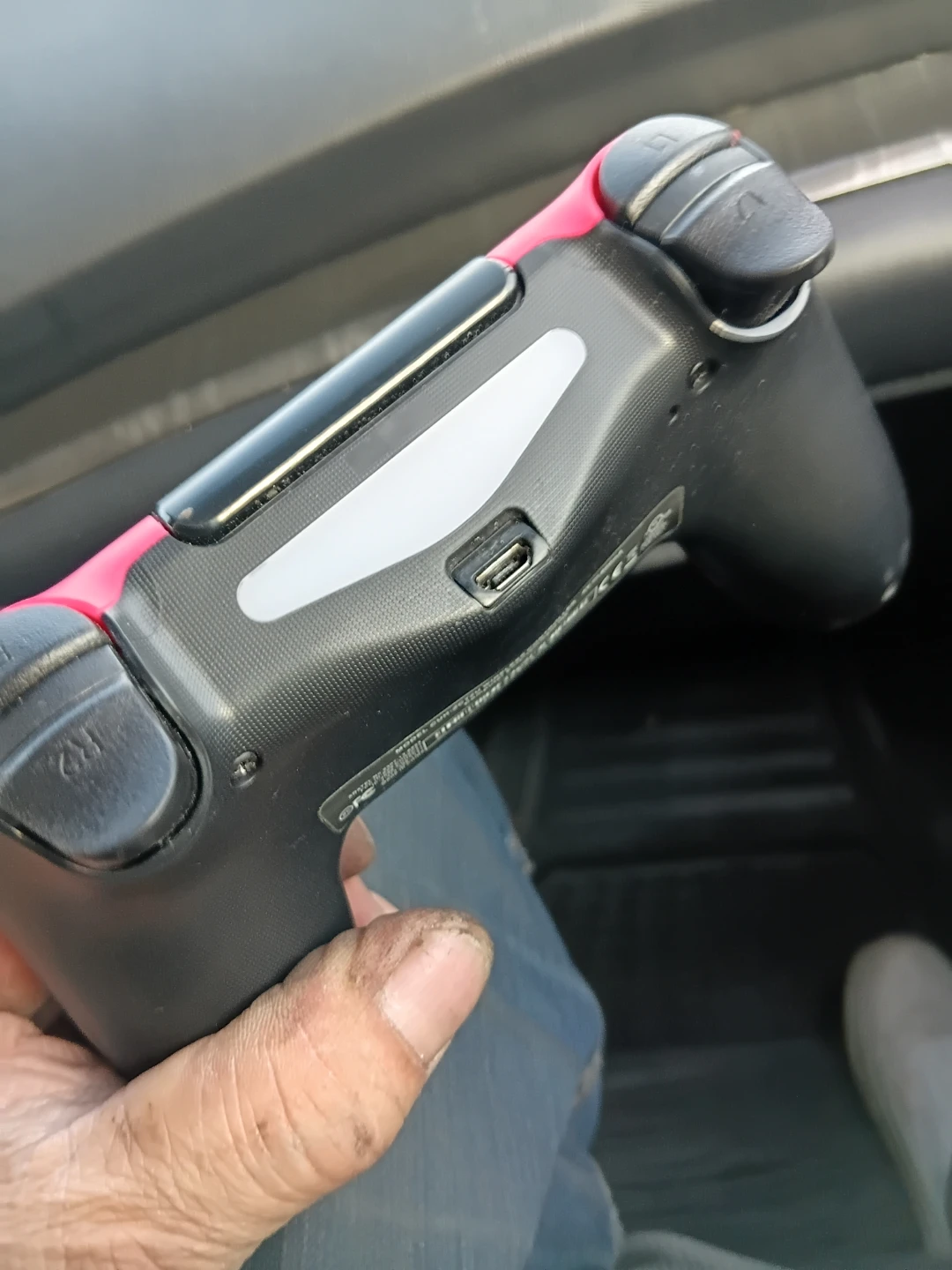 Sony DualShock 4 Wireless Controller CUH-ZCT2U - photo 2