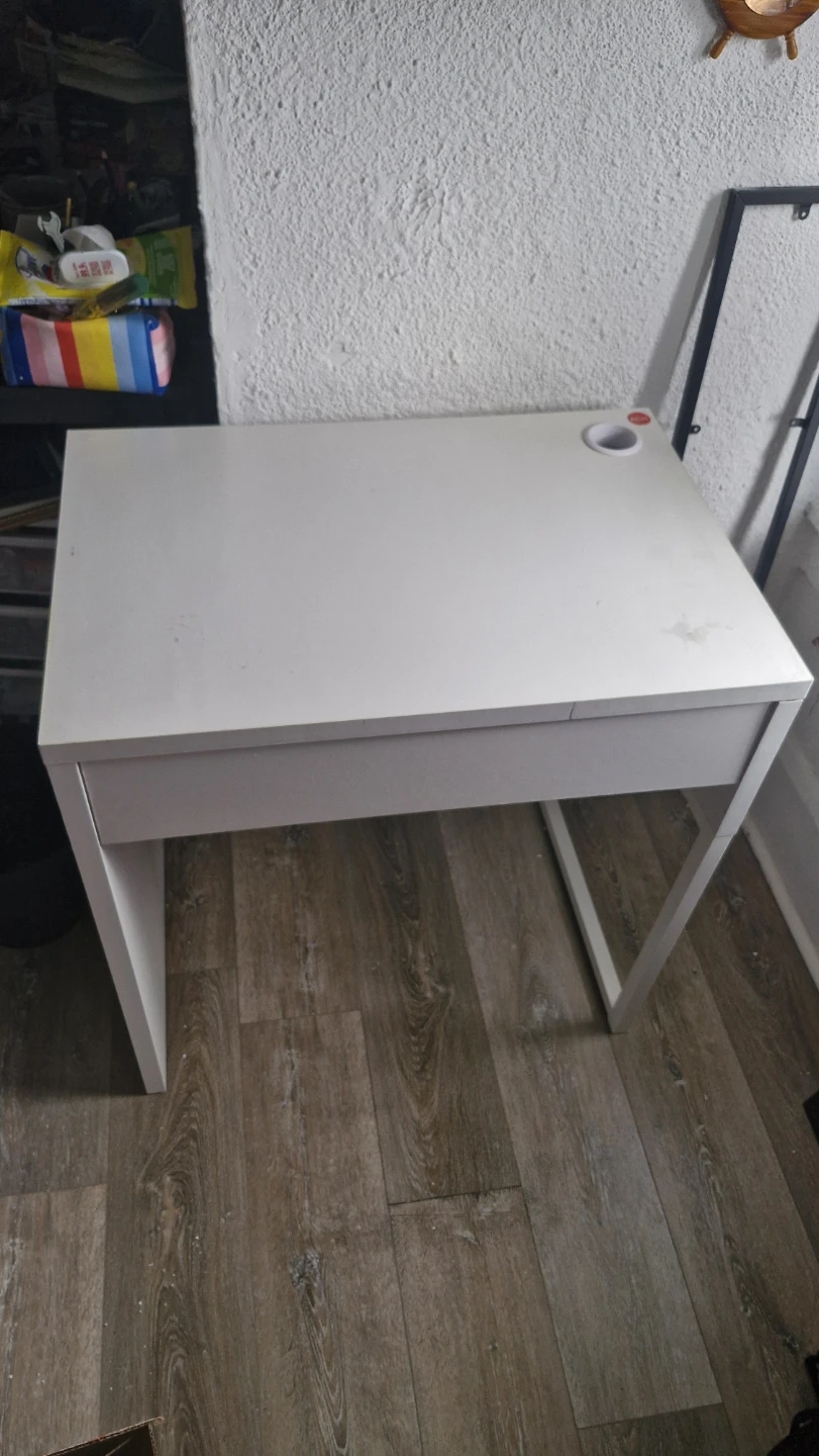 White Desk with Drawer