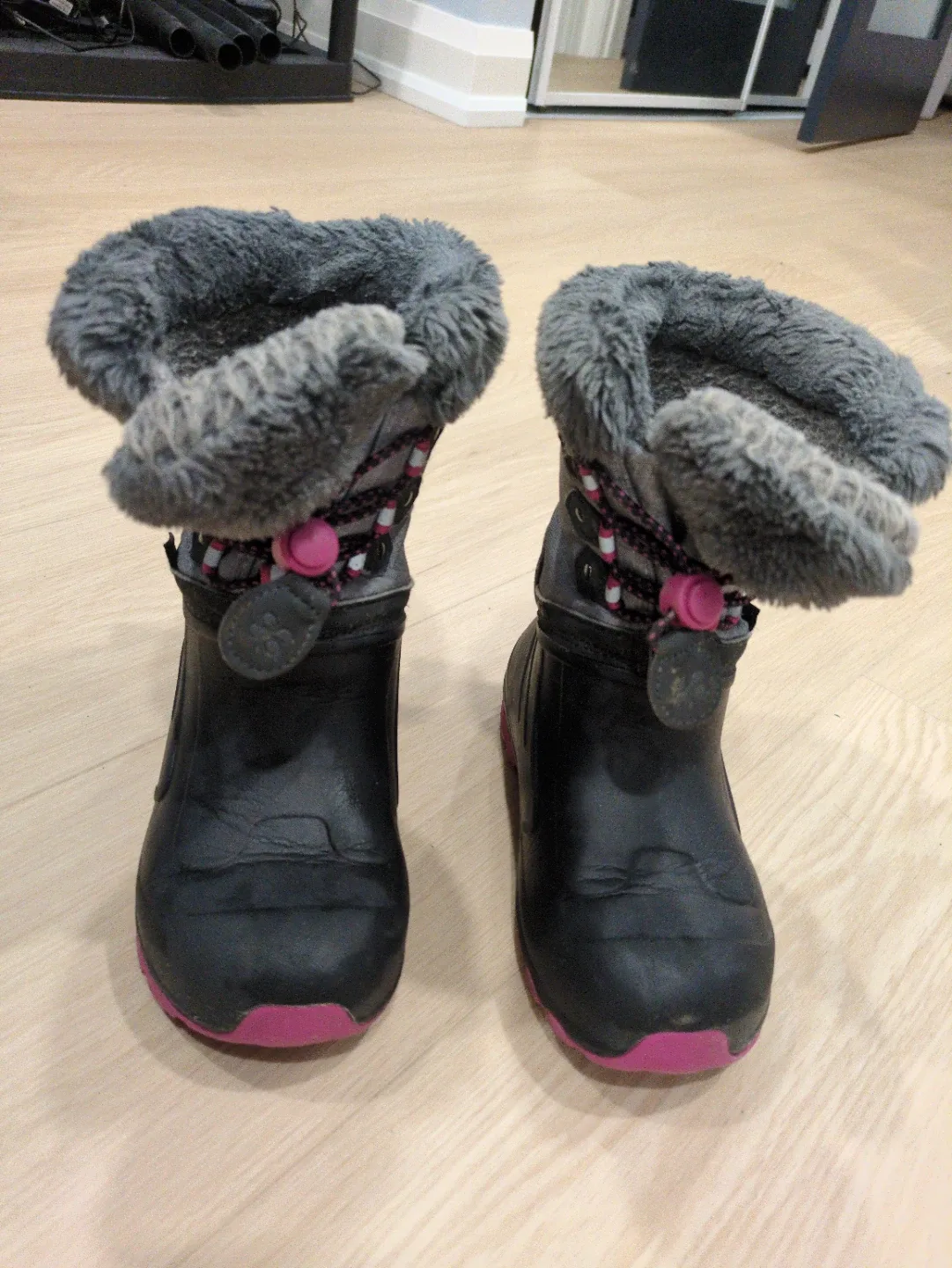 Girls' XMTN Waterproof Winter Boots Size 12
