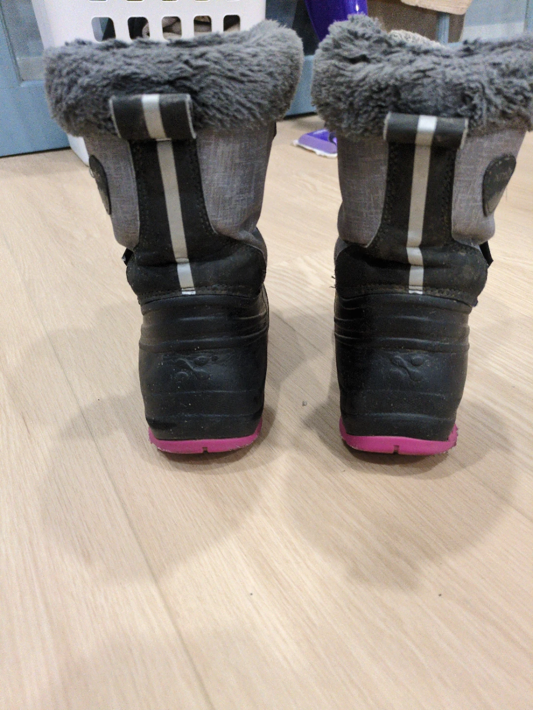 Girls' XMTN Waterproof Winter Boots Size 12 - photo 4