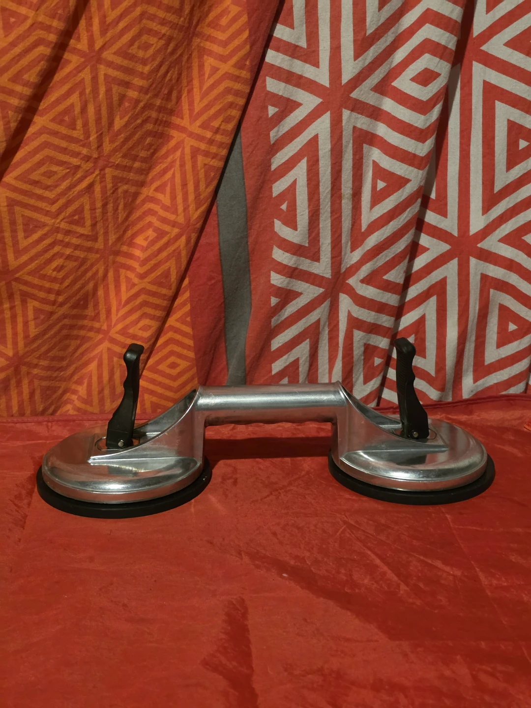 Double Suction Cup Lifter