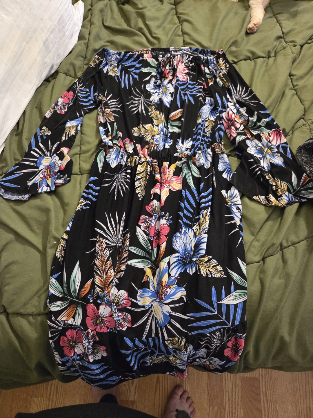Off-the-shoulder Floral Dress