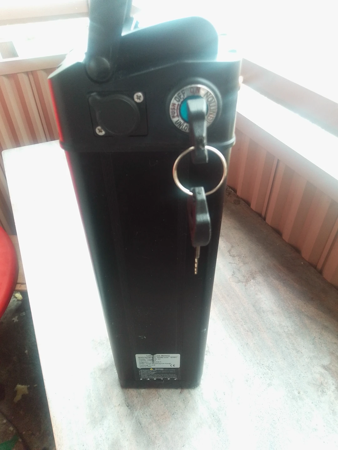 Black E-bike Battery Pack with Keys - photo 5