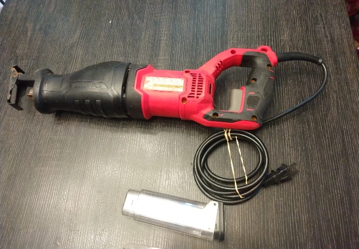 Craftsman Reciprocating Saw with Blades and Case