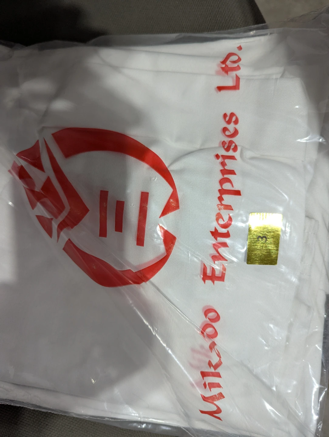 Mikoo Enterprises Ltd. Karate Gi Set with Belt Size 3/160 - photo 2