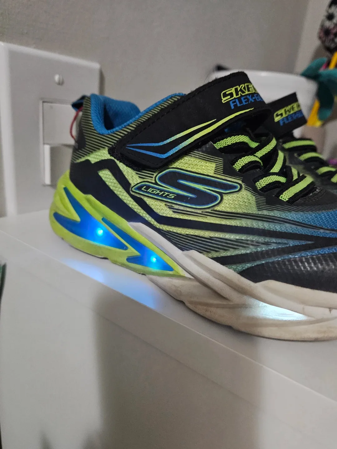 Skechers Flex-Glow Ultra Lights Kids Shoes Size 13 - photo 3