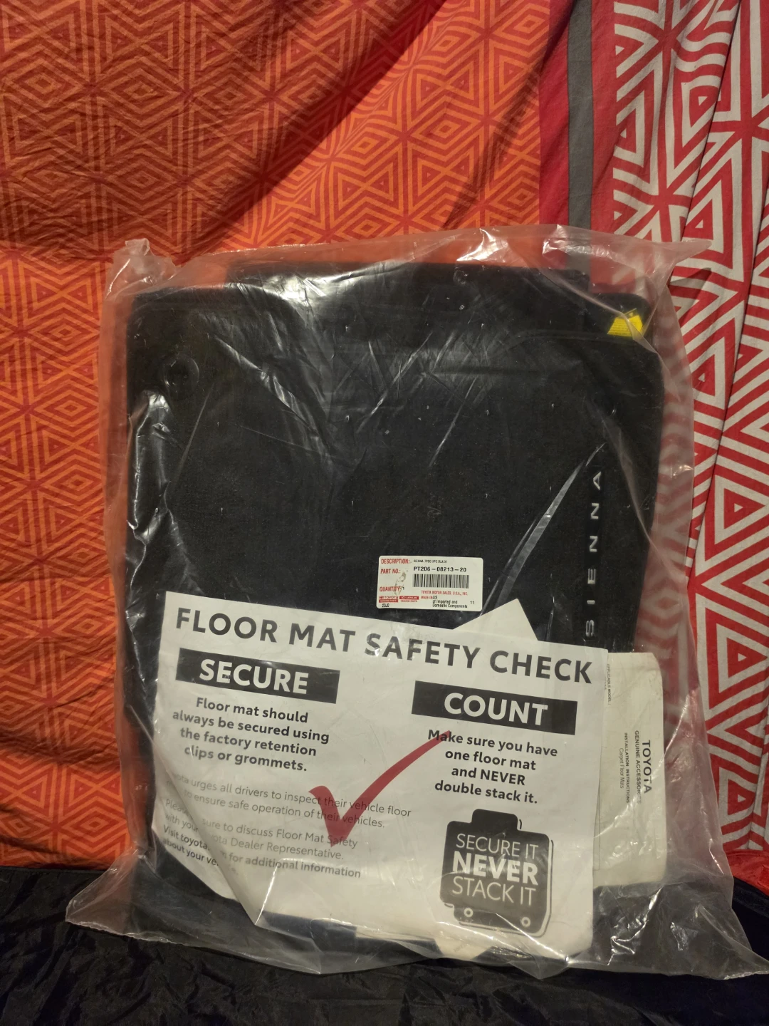 New Genuine Toyota Sienna Carpet Floor Mats – 7 Passenger
