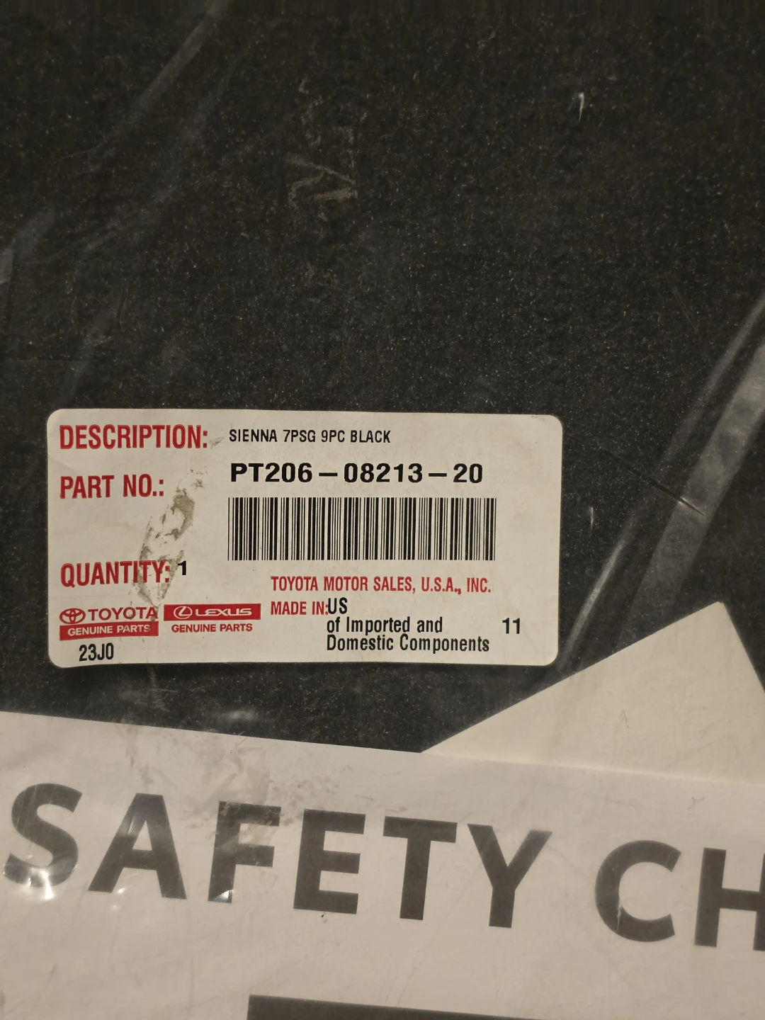 New Genuine Toyota Sienna Carpet Floor Mats – 7 Passenger - photo 2