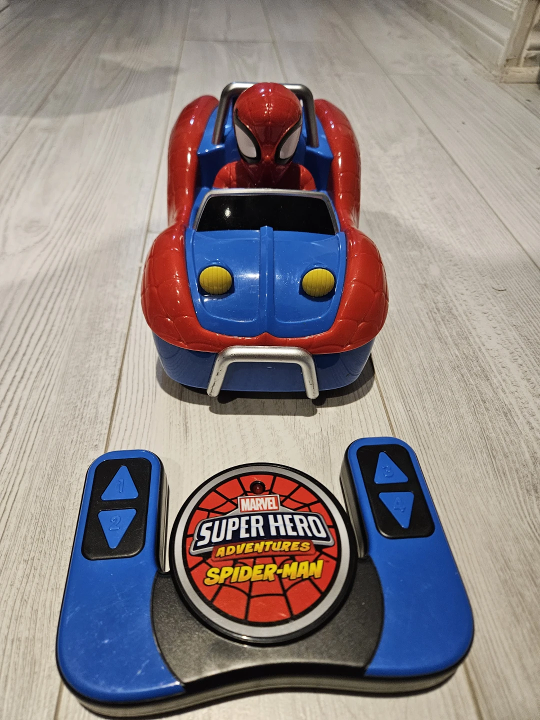 Marvel Super Hero Adventures Spider-Man Remote Control Car