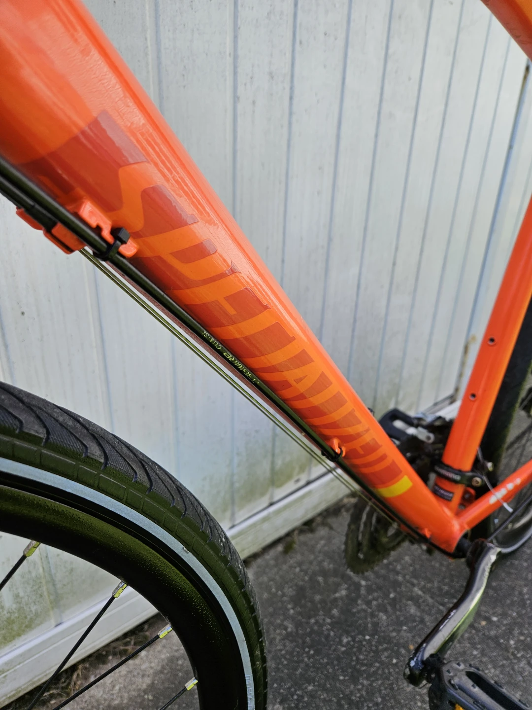 Specialized Sirrus Hybrid Bike - photo 2
