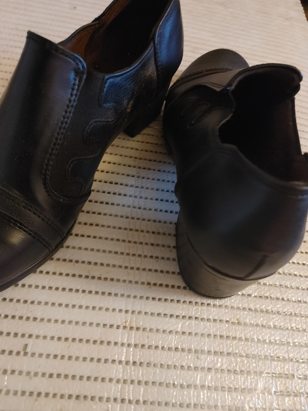 Black  Loafer Style boot - photo 3