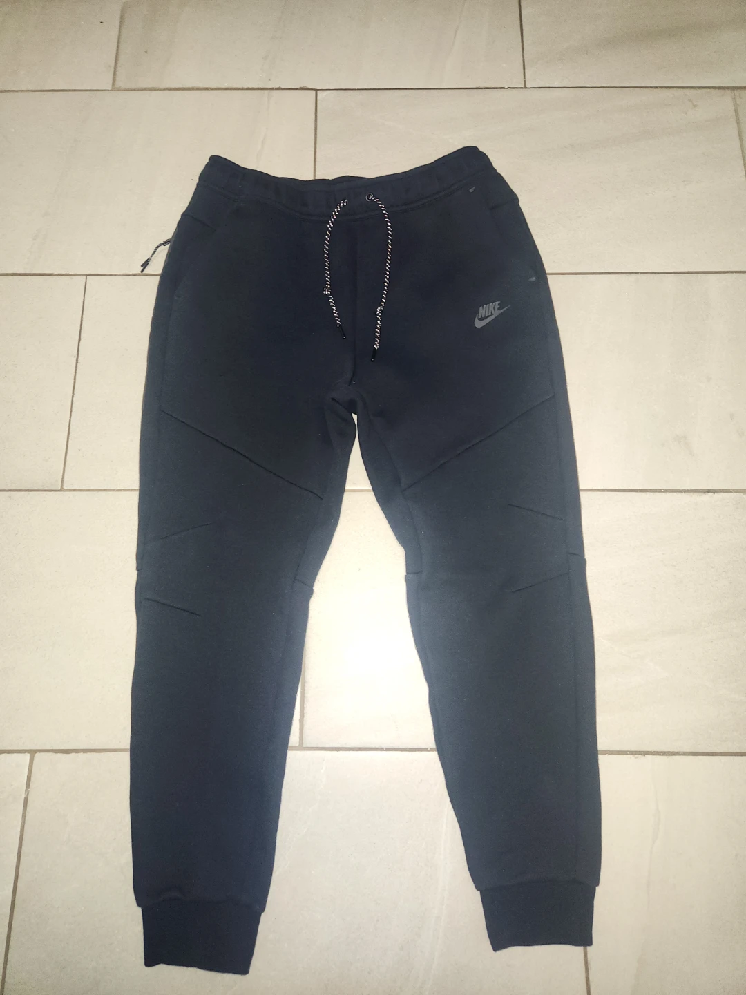 Nike Tech Fleece Joggers - Black - Size L
