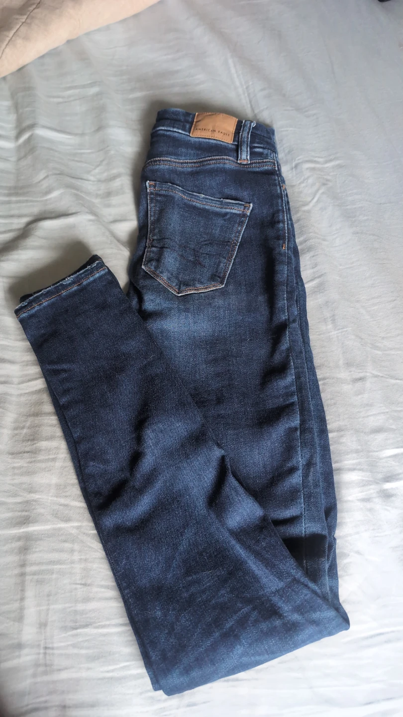 American Eagle Dark Wash Jeans