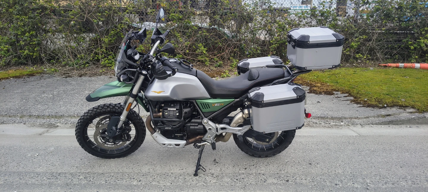 Moto Guzzi V85 TT Adventure Motorcycle - photo 3