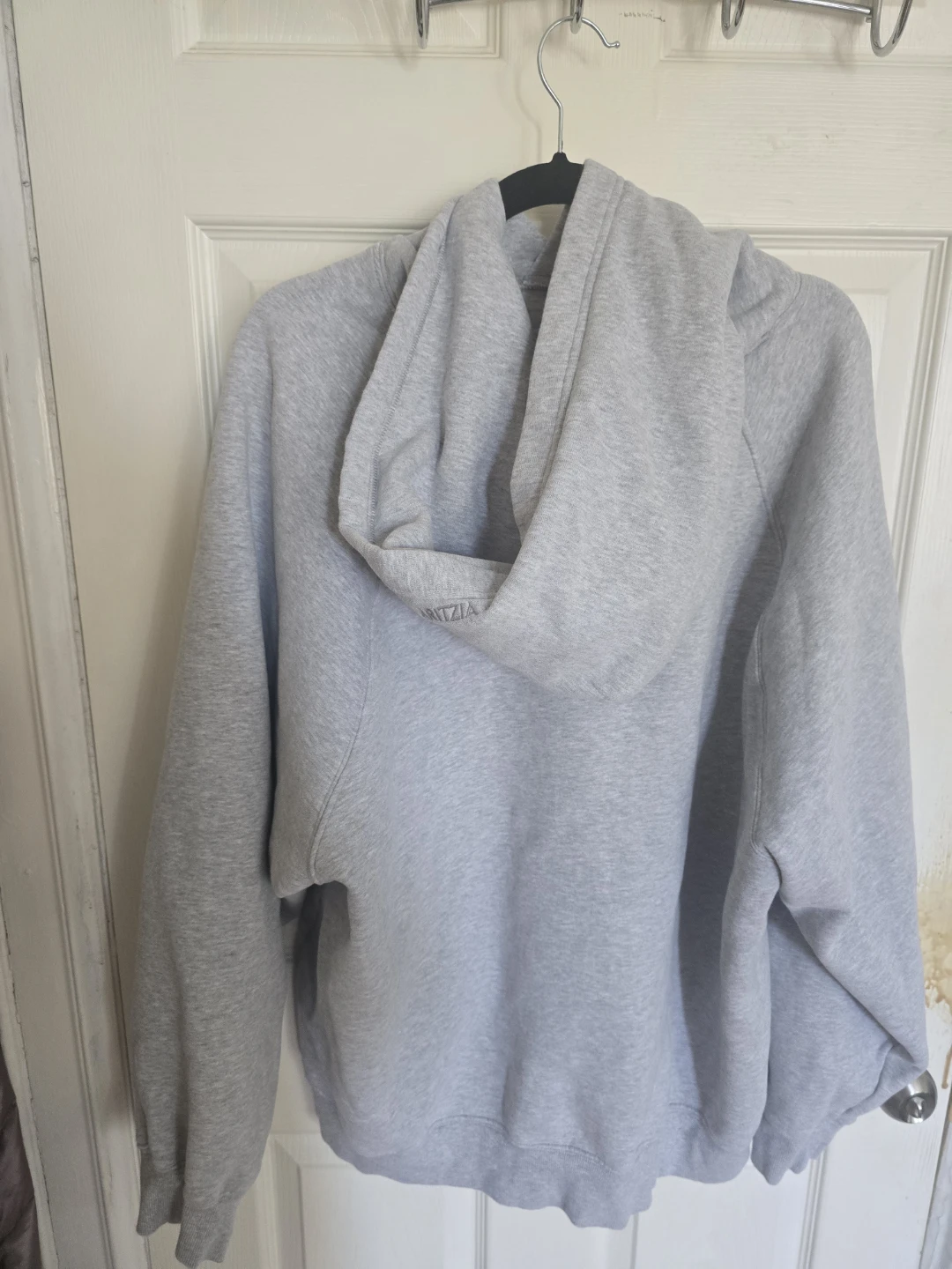 Aritzia Grey Hoodie - photo 2