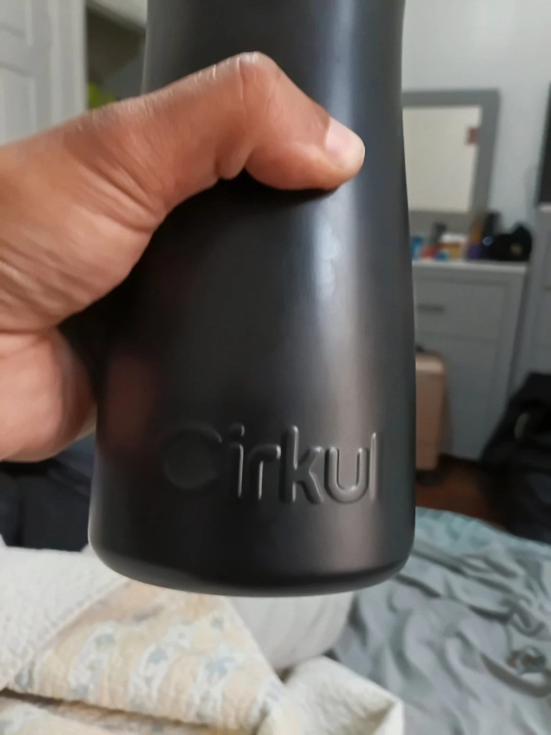 Cirkul Water Bottle with LifeSip Flavor Pod - photo 2