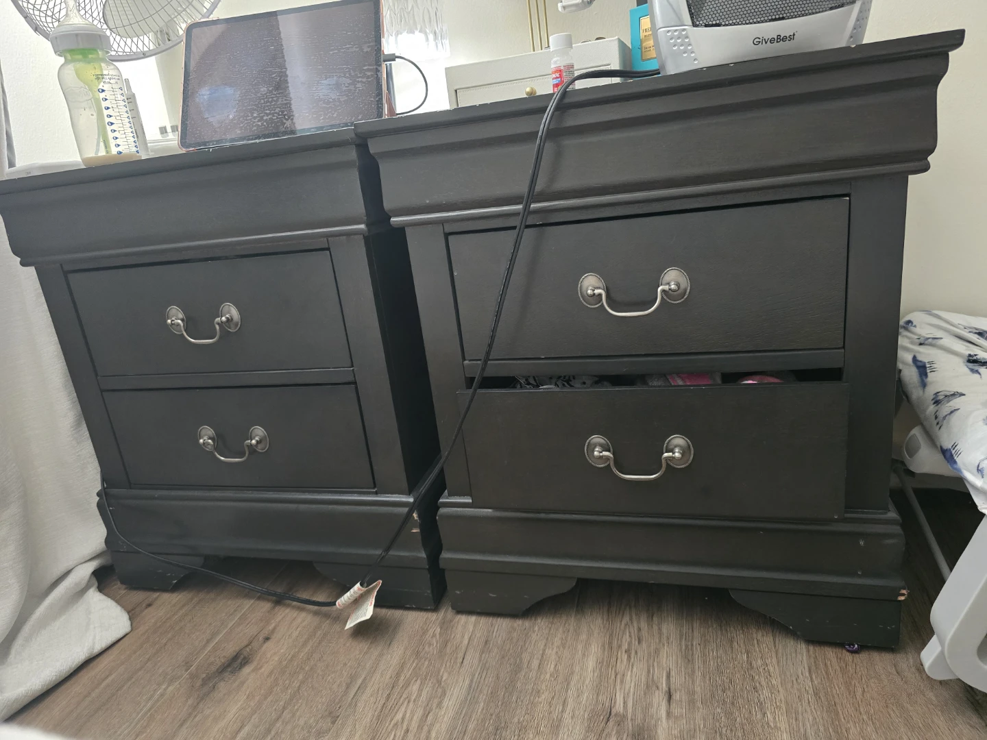 Black Dresser Set