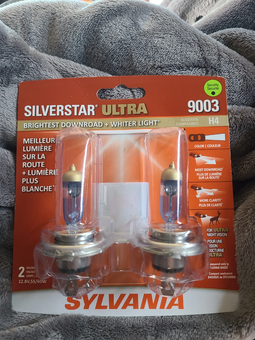 Silverstar Ultra 9003 H4 Halogen Headlight Bulbs (2 Pack) - photo 2