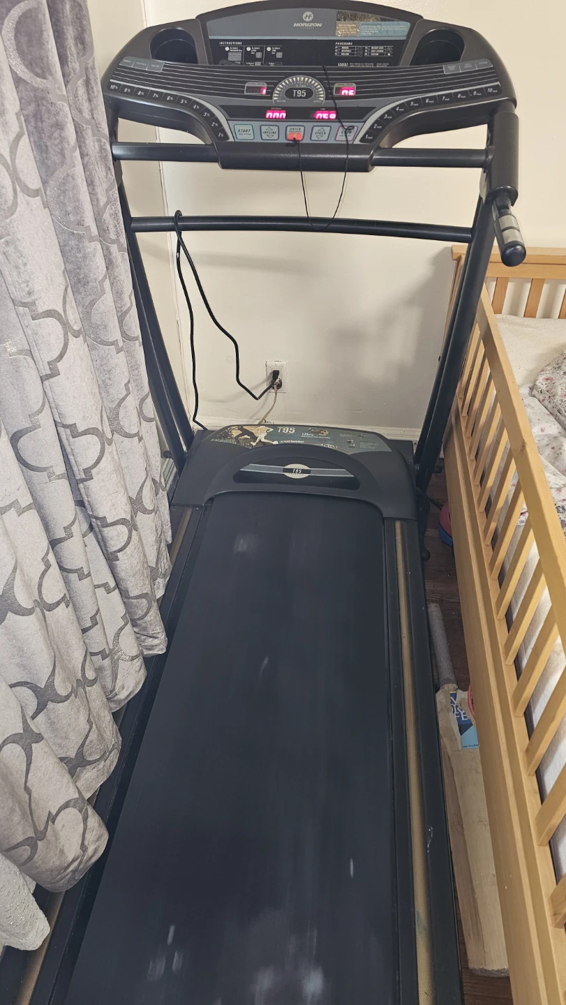 Horizon Treadmill T95