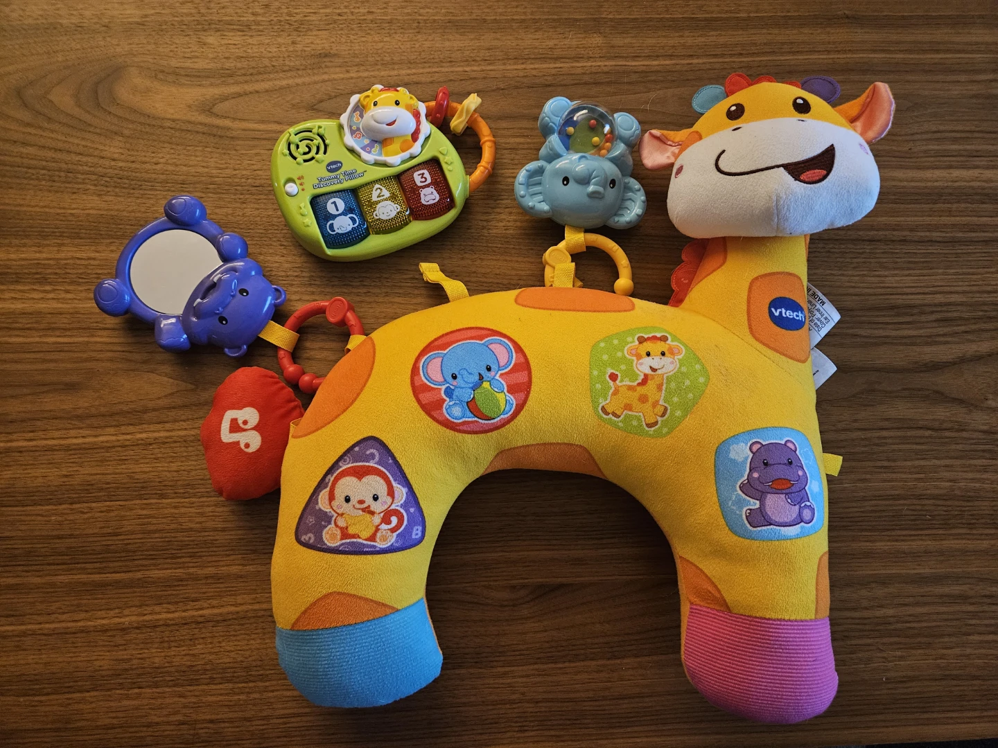 VTech Lamaze Play & Grow Giraffe Activity Toy with Musical Toy