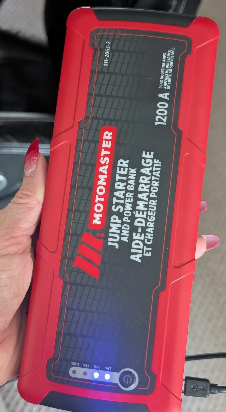 MotoMaster Jump Starter and Power Bank