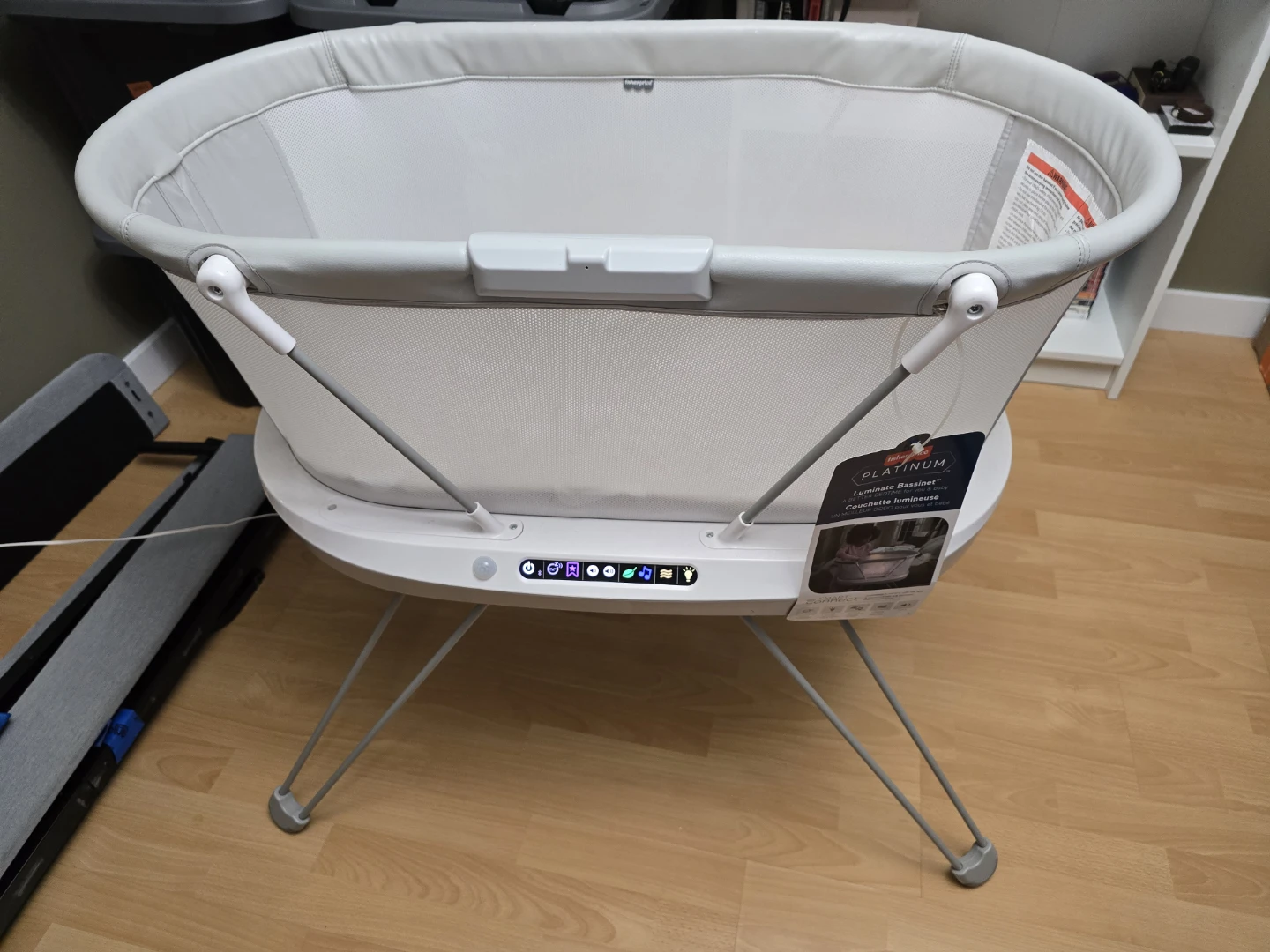 Fisher-Price Platinum Illuminate Bassinet