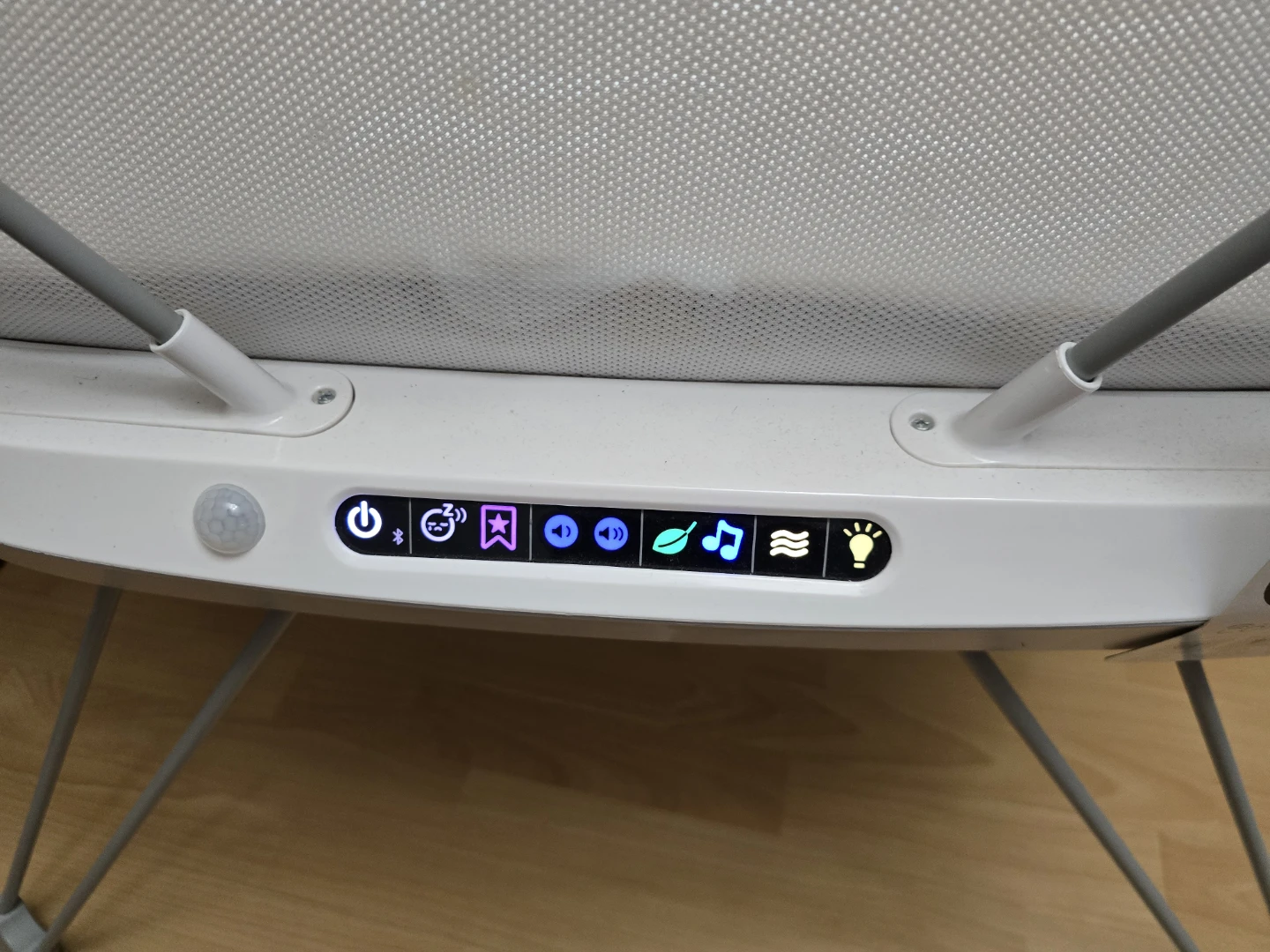 Fisher-Price Platinum Illuminate Bassinet - photo 3