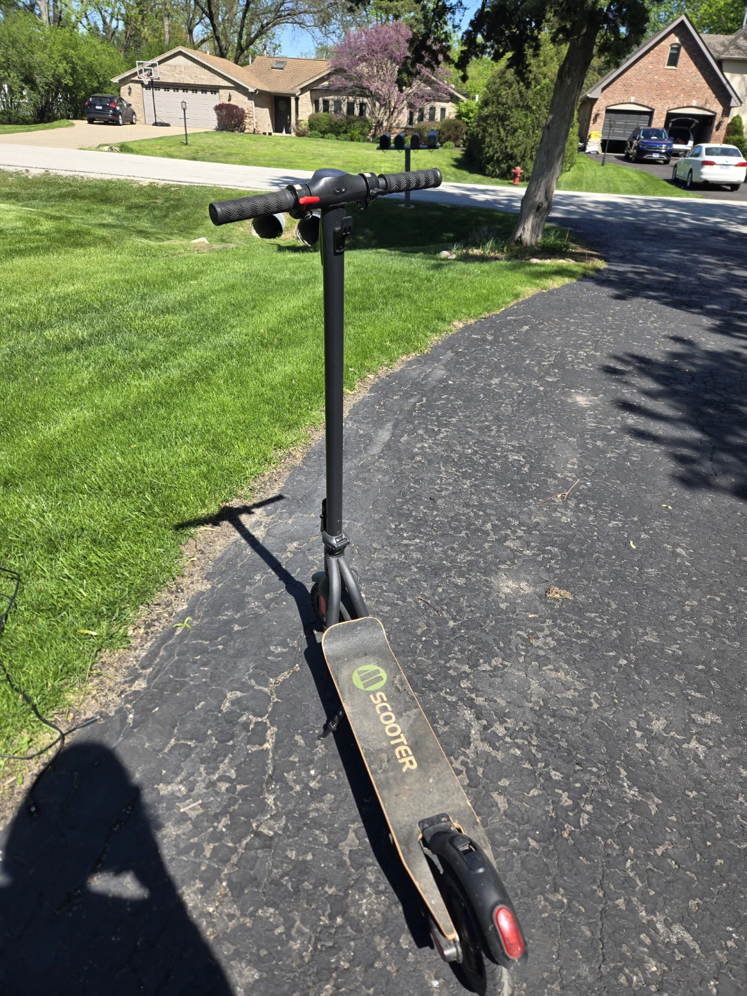 Scooter with Charger - photo 2